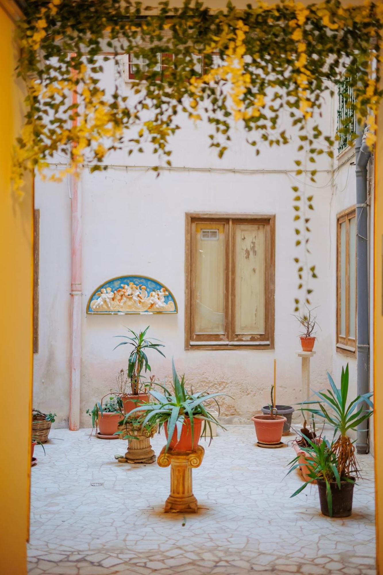 Attracco Apartment Trapani Dış mekan fotoğraf